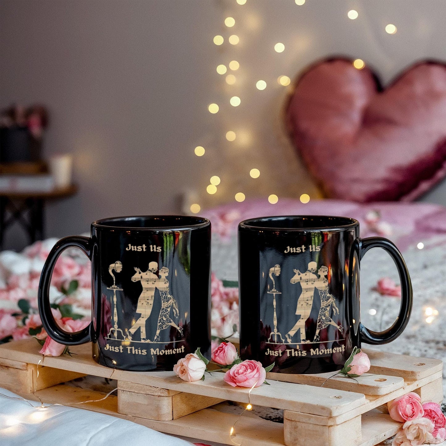 "Just Us -Just This Moment : Screens Off, Eye to Eye Romance Blanket, Journal, 2x Mugs Set